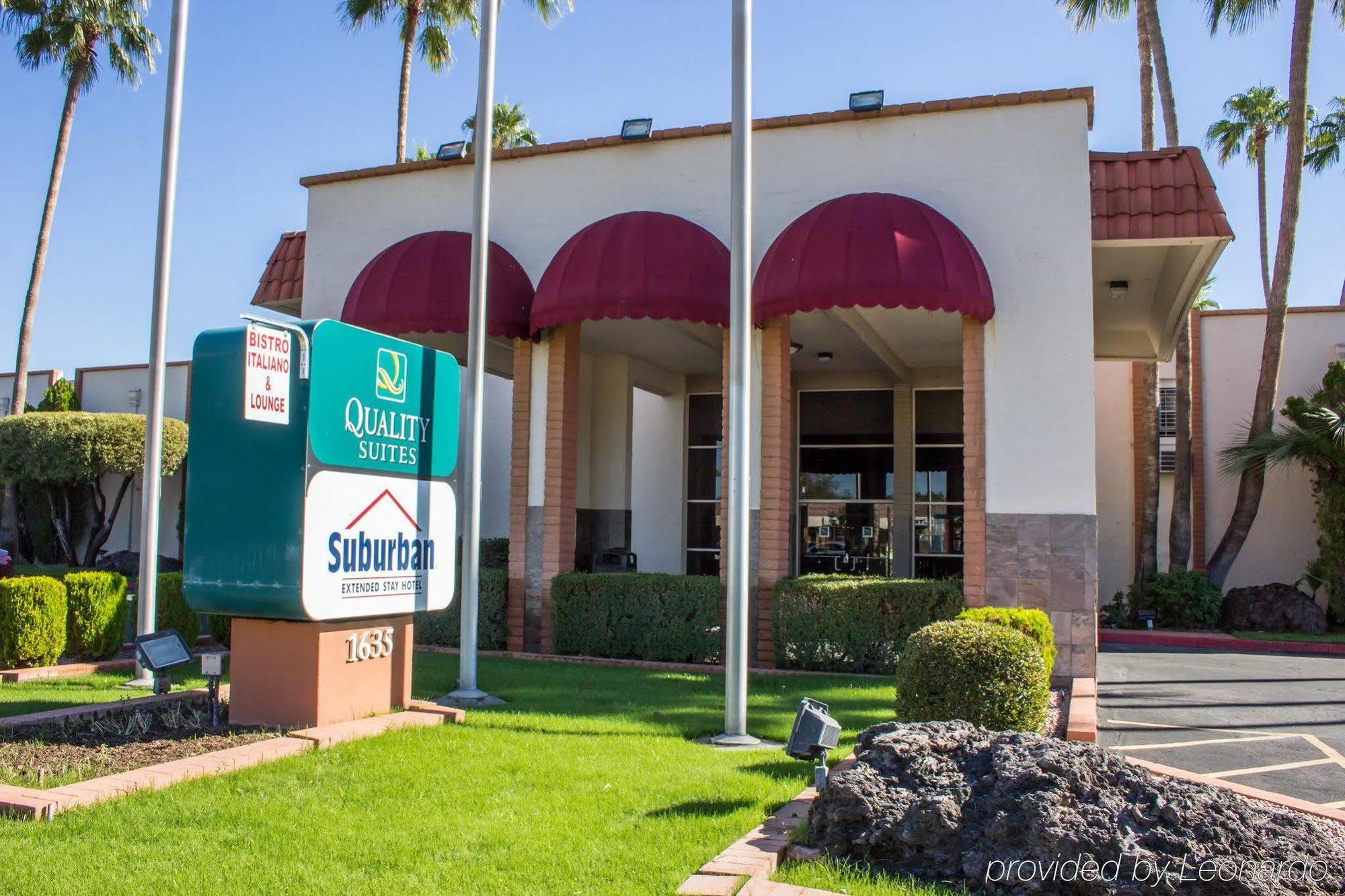 Отель Ramada By Wyndham Tempe Near Asu Экстерьер фото